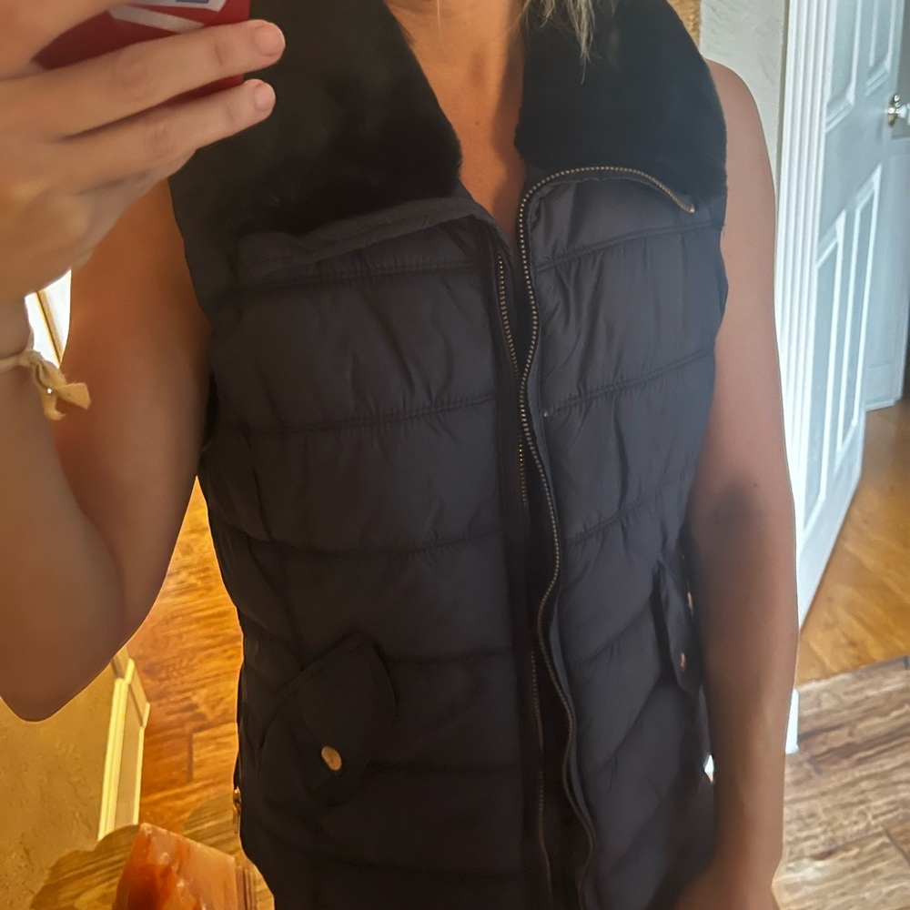 Navy Vest with furry collar